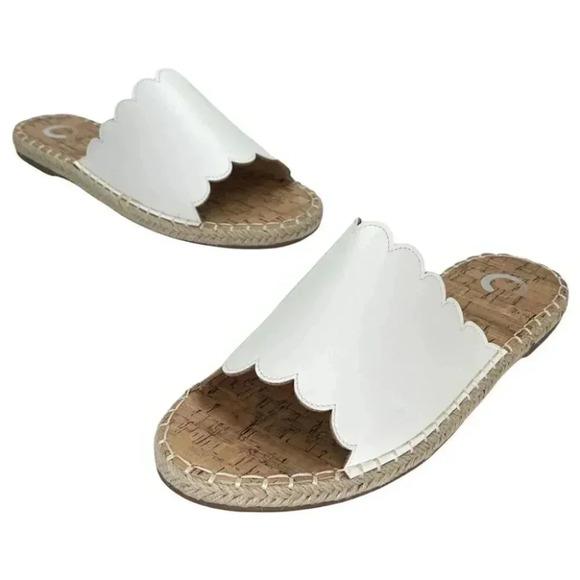 Journee Collection Marjan White Faux Leather Womens Sandals Size 10M - Picture 8 of 11